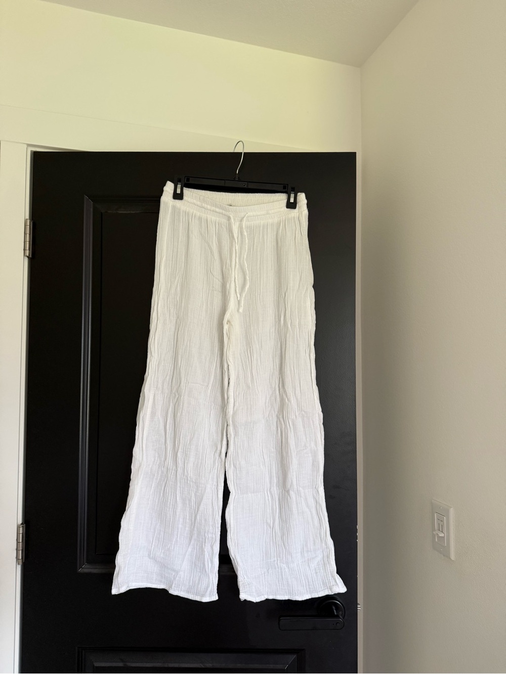 Abercrombie & Fitch Gauzy Beach Coverup Pant - Picture 6 of 7